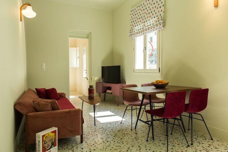 Aparthotel Keramos Athens