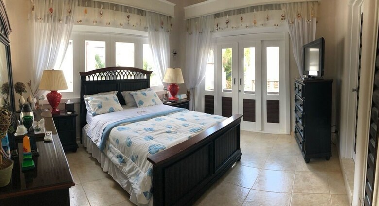 Villa Habibi Coson
