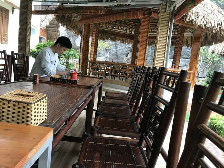 Hostal Trang An Mountain House - Hostel
