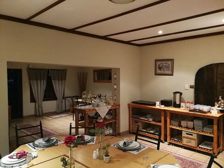 Hotel A Cherry Lane Self Catering And B&B