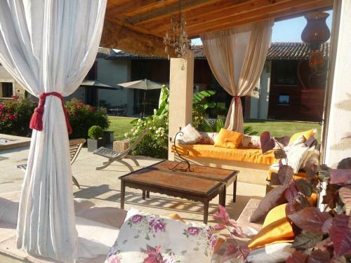 Hostal Chambres D'h�tes La Masqui�re