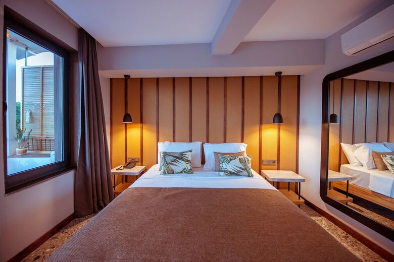 Arwen Hotel