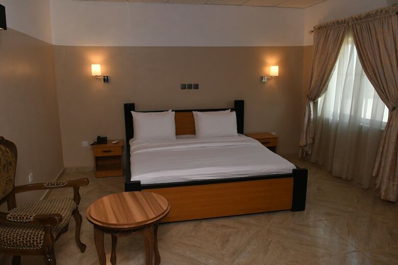 Hotel Goodview Suites& Apartments