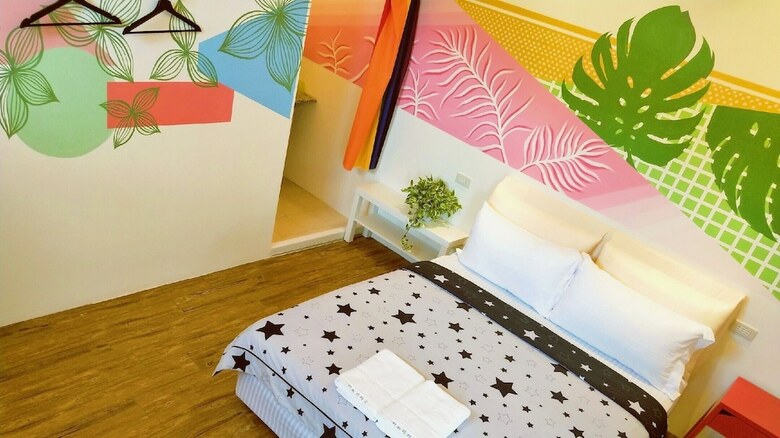 Hotel Rainbow Promise