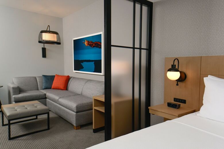 Hotel Hyatt Place Pe�a Station/denver Airport