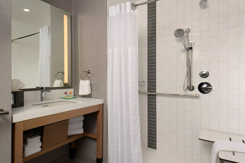 Hotel Hyatt Place Pe�a Station/denver Airport