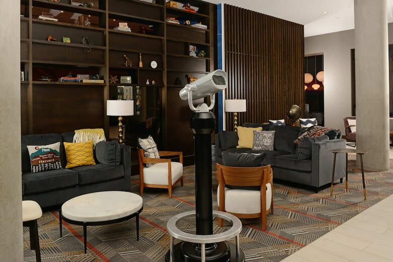 Hotel Hyatt Place Pe�a Station/denver Airport