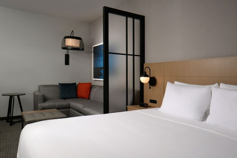 Hotel Hyatt Place Pe�a Station/denver Airport
