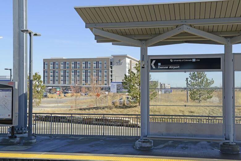 Hotel Hyatt Place Pe�a Station/denver Airport