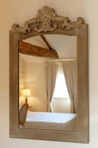 Bed & Breakfast Auberge de La Court D'aron