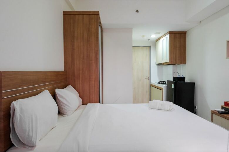 Minimalist Studio Akasa Pure Living Apartement