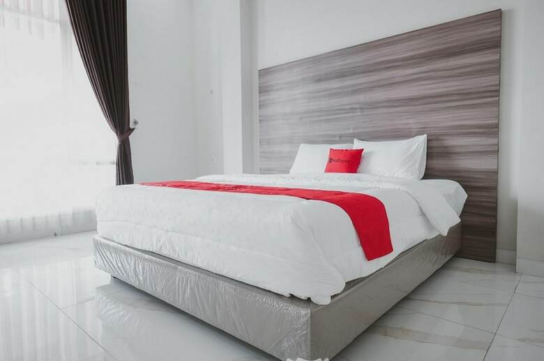 Hotel Reddoorz Syariah @ Jalan Dieng