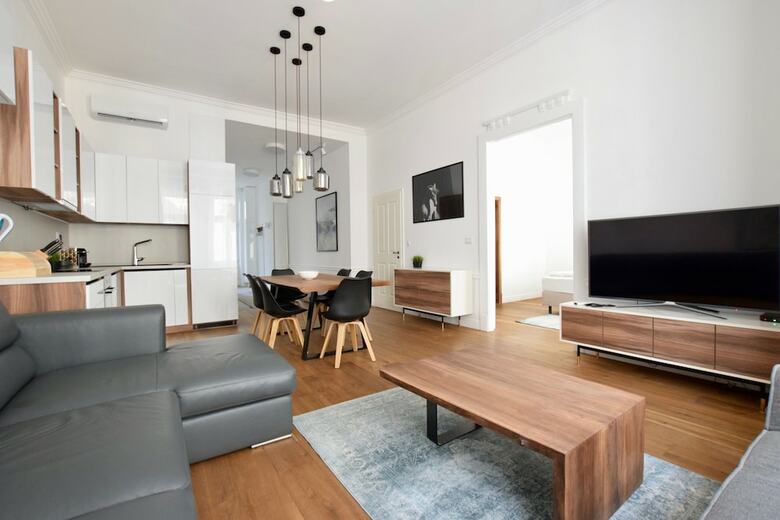 Luxury Apartment By Hi5 - Zichy Suites
