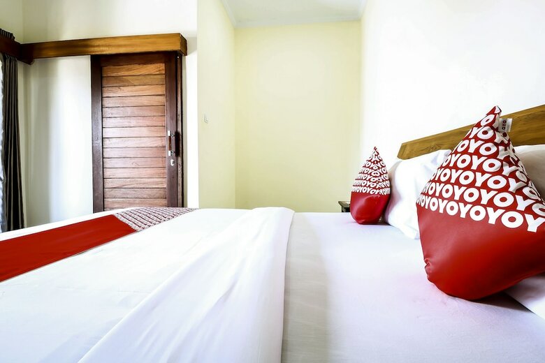 Hostal Oyo 1193 Asri House