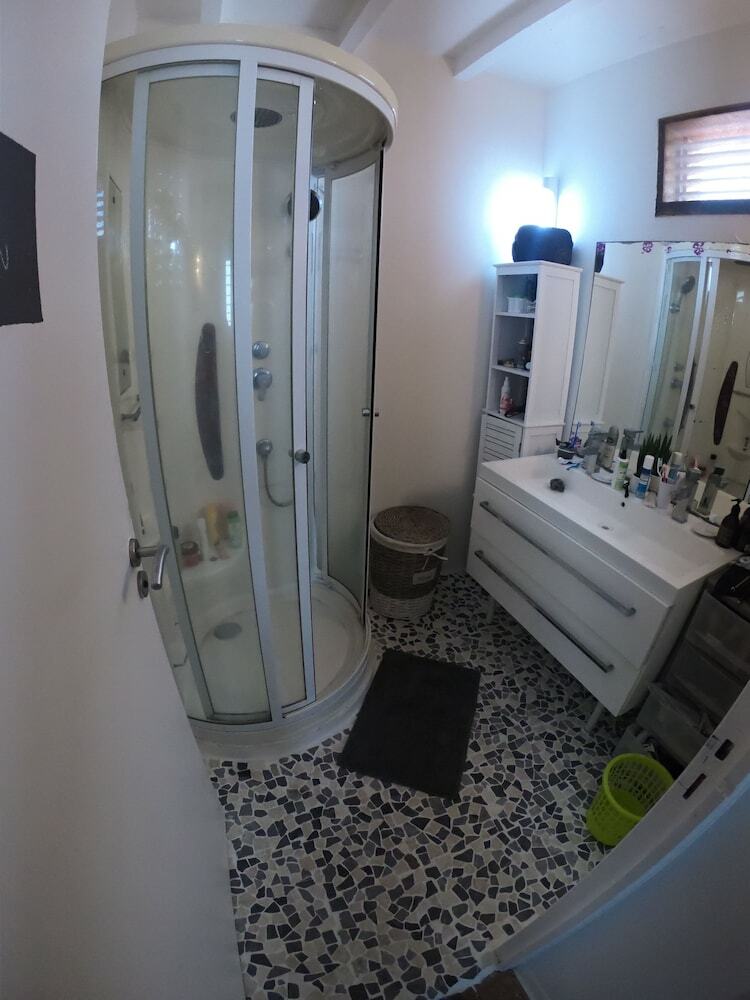 Magnifique Duplex Jacuzzi Proche Plages