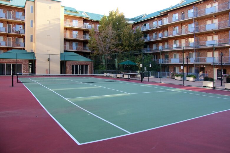 Adelaide Central Apartment - 3br, 2bath & Carpark