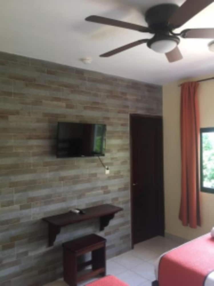 Hotel Tuparenda Bacalar