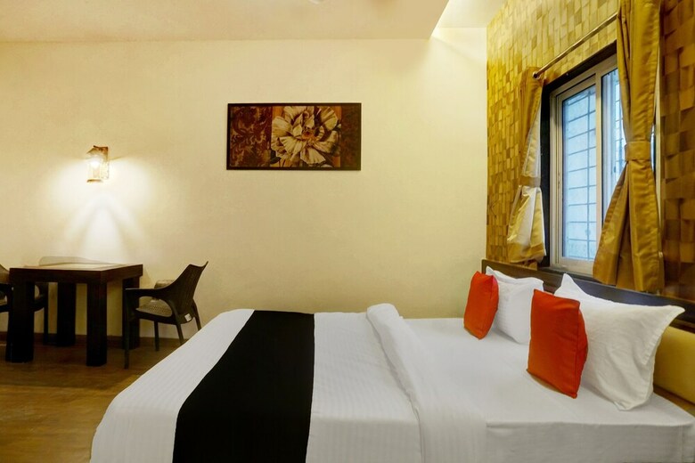 Hotel Capital O 38128 Omkar Executive