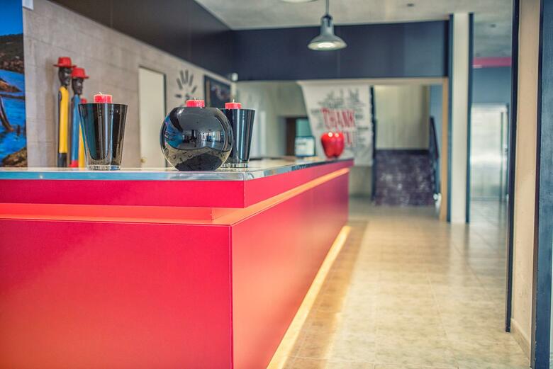 Hotel Azuline Pacific