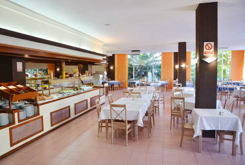 Hotel Azuline Pacific