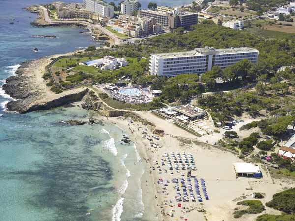 Fiesta Hotel Cala Nova