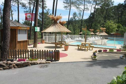 Village de Chalets Camping Bois Simonet