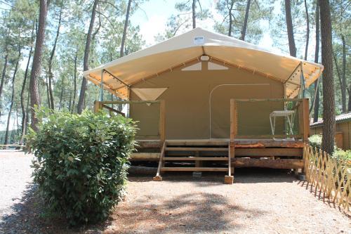 Village de Chalets Camping Bois Simonet