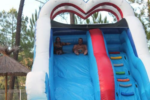 Village de Chalets Camping Bois Simonet