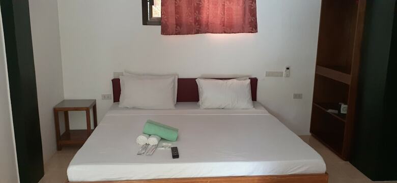 Hotel Jalyn's Resort & Restaurant