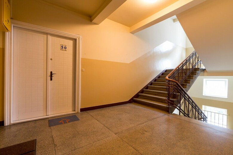Royal Route Apartment For 10 People