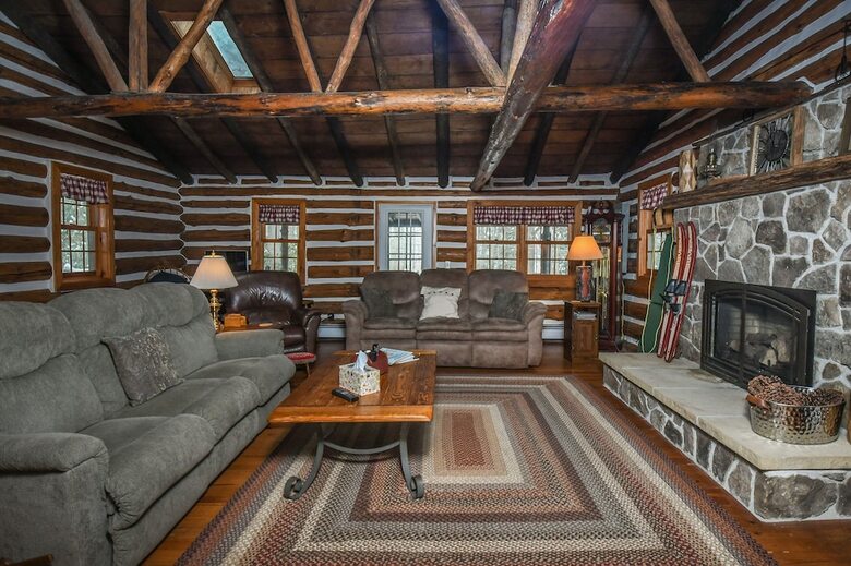 Country Roads Cabin