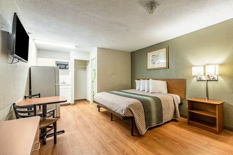 Hotel Hometowne Studios Atlanta Ne - Norcross South