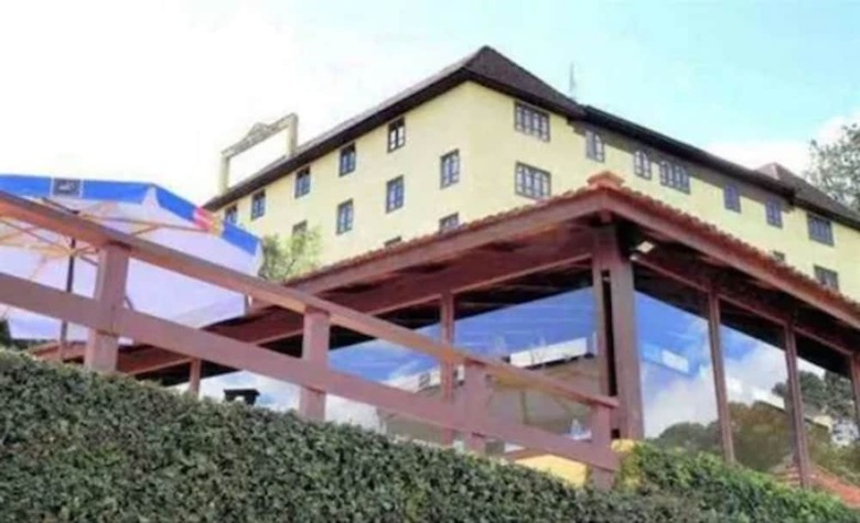 Hotel Ninho Do Falcao