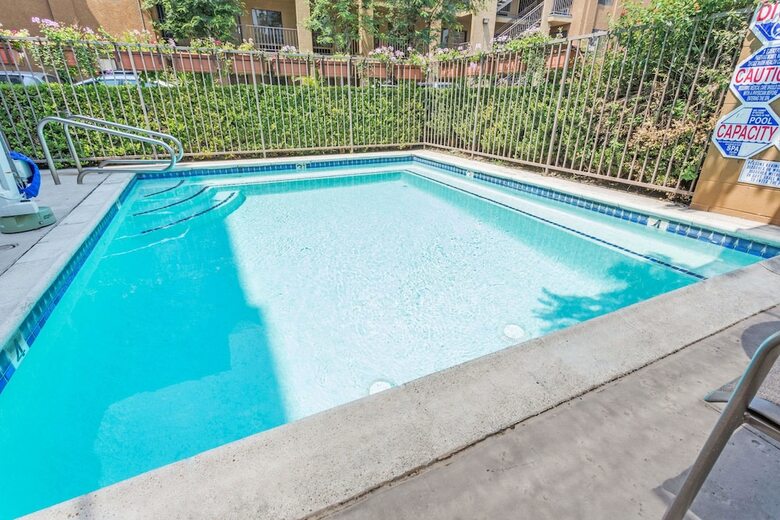 Hotel Howard Johnson By Wyndham Pasadena