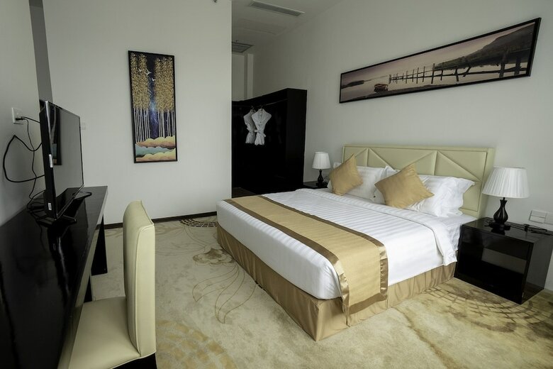 Hotel Sanchaung