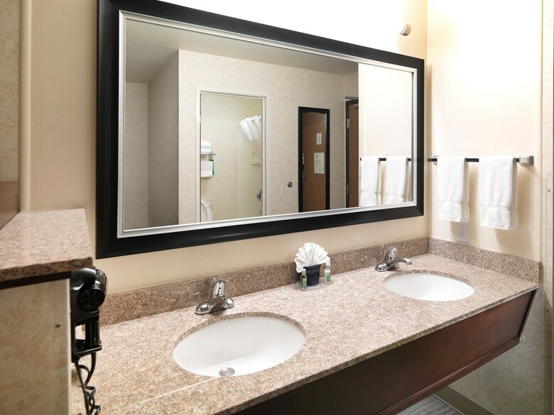 Crystal Inn Hotel & Suites Salt Lake City - Downtown