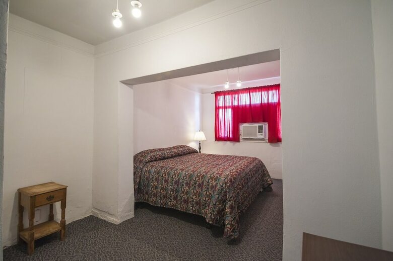 Motel Amargosa Opera House