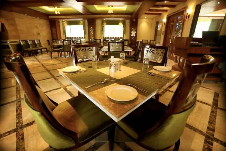 Hotel Pinnacle Gate, Varanasi (Uttar Pradesh)