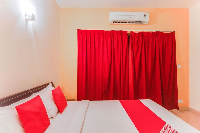 Hotel Oyo 43665 Purple Resort