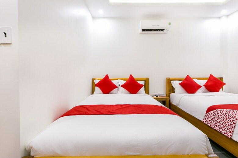 Oyo 365 Rose Hotel