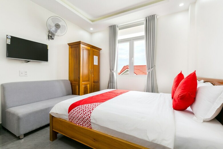 Oyo 365 Rose Hotel