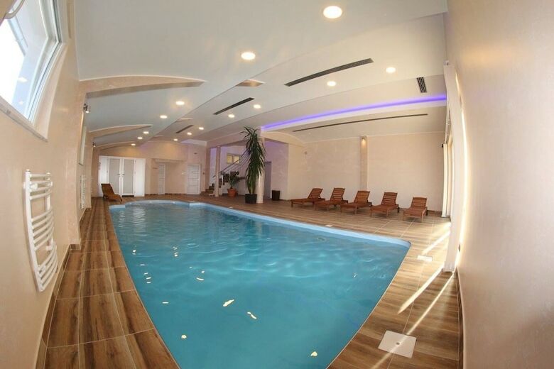 Hotel Lux