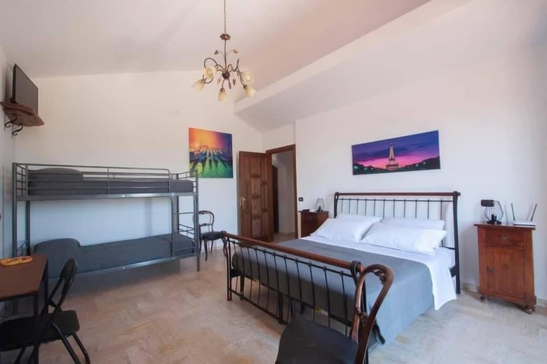 Bed & Breakfast Vittoria House