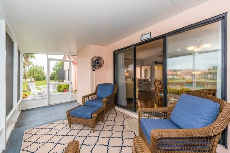 Hostal Casa Bella At Sea Place