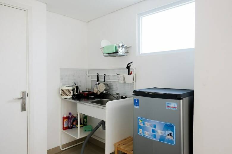 Simple Studio @ Poris 88 Apartment