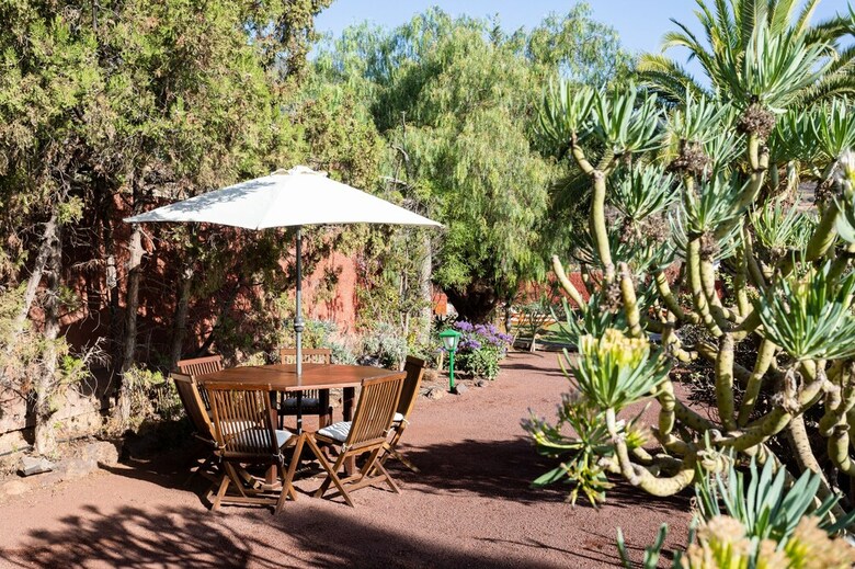 Villa Homelike Century Nature House