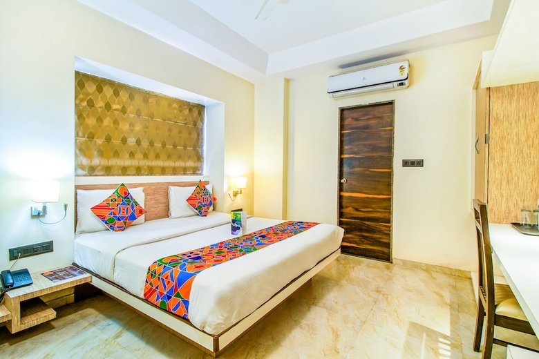 Fabhotel Deepali Residency