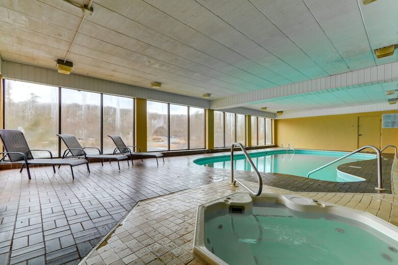 Hotel Chateau Resort & Conference Center