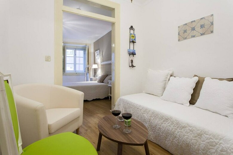 Alfama Vintage II Apartment Rentexperience