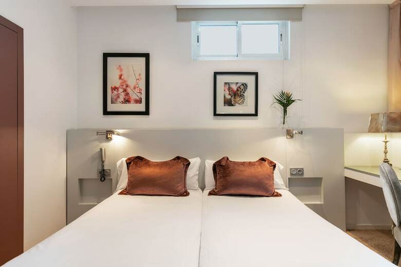 Hotel Globales Acis Y Galatea